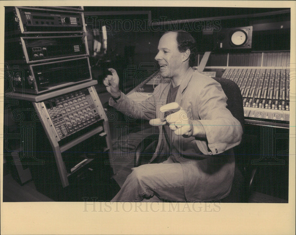 1993 Press Photo Henry Newberger new chairman National Academy Recording Arts - Historic Images