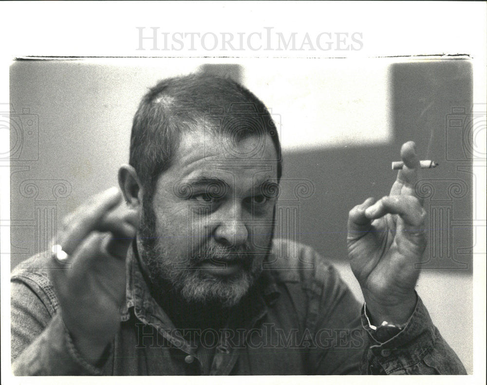 1987 Press Photo Russian Novelist Jillian Semyonov Old Horse Connections - Historic Images