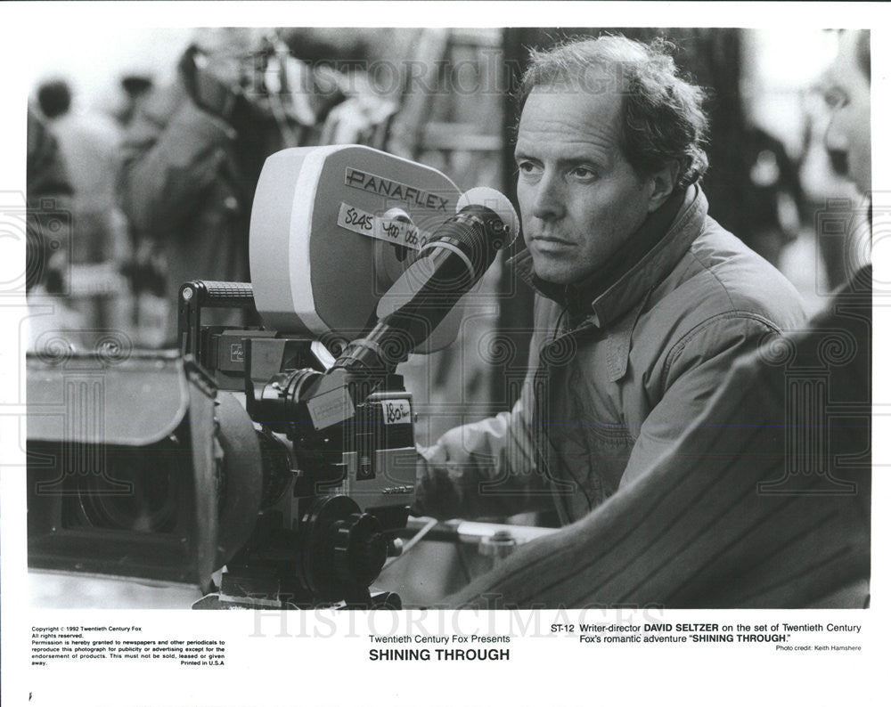 1992 Press Photo Writer director David Seltzer &quot;Shinning Through&quot; - Historic Images