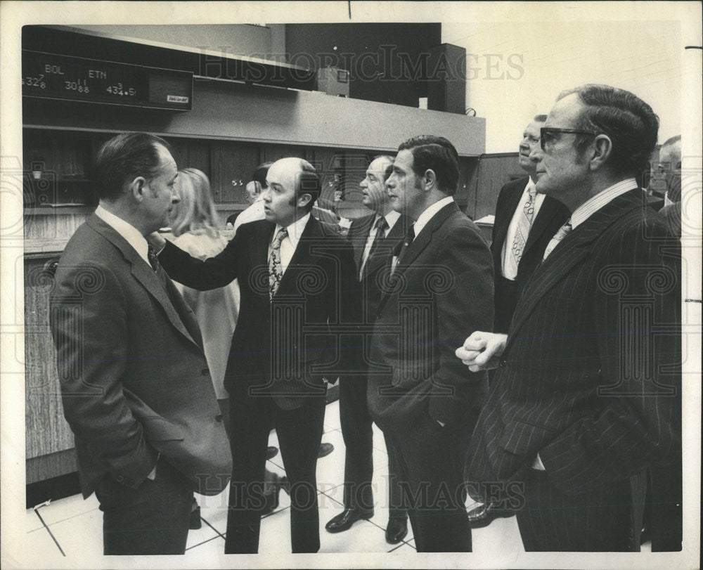 1972 Press Photo John Weithers vice president of the Midwest Stock Exchange NYE - Historic Images