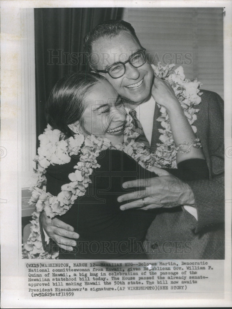 1959 Press Photo William Quenn Hawaii Dolores Martin Government Eisenhower Bill - Historic Images