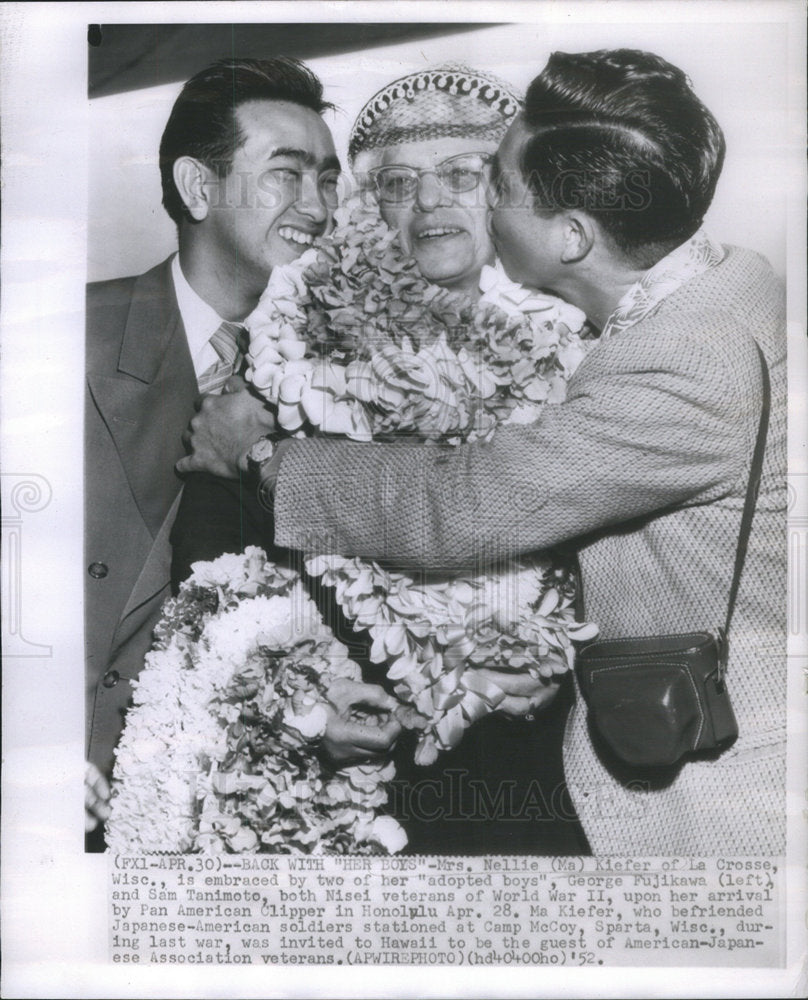 1952 Mrs. Nellie Kiefer of La Crosse, Wisc.-Historic Images