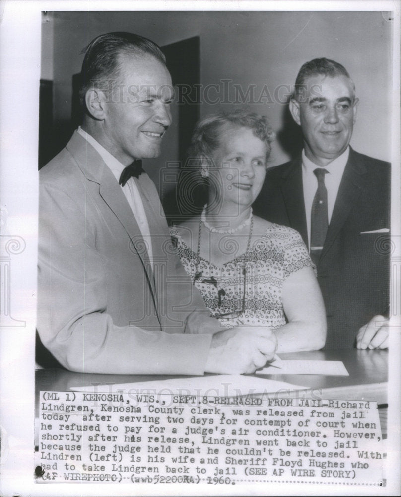 1960 Press Photo Richard Lindgren Kenosha Wisconsin County clerk - Historic Images