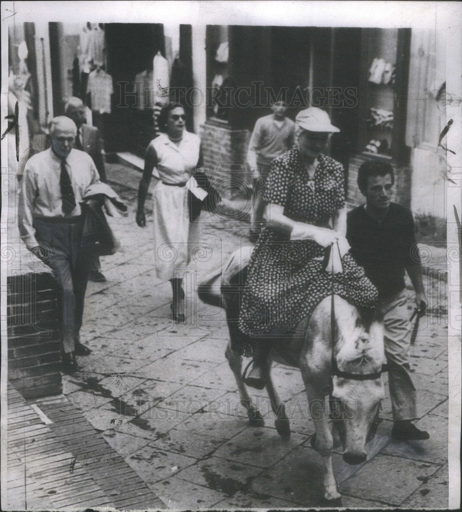 1952 General George C. Marshall U.S. Secretary of State & Wife-Historic Images
