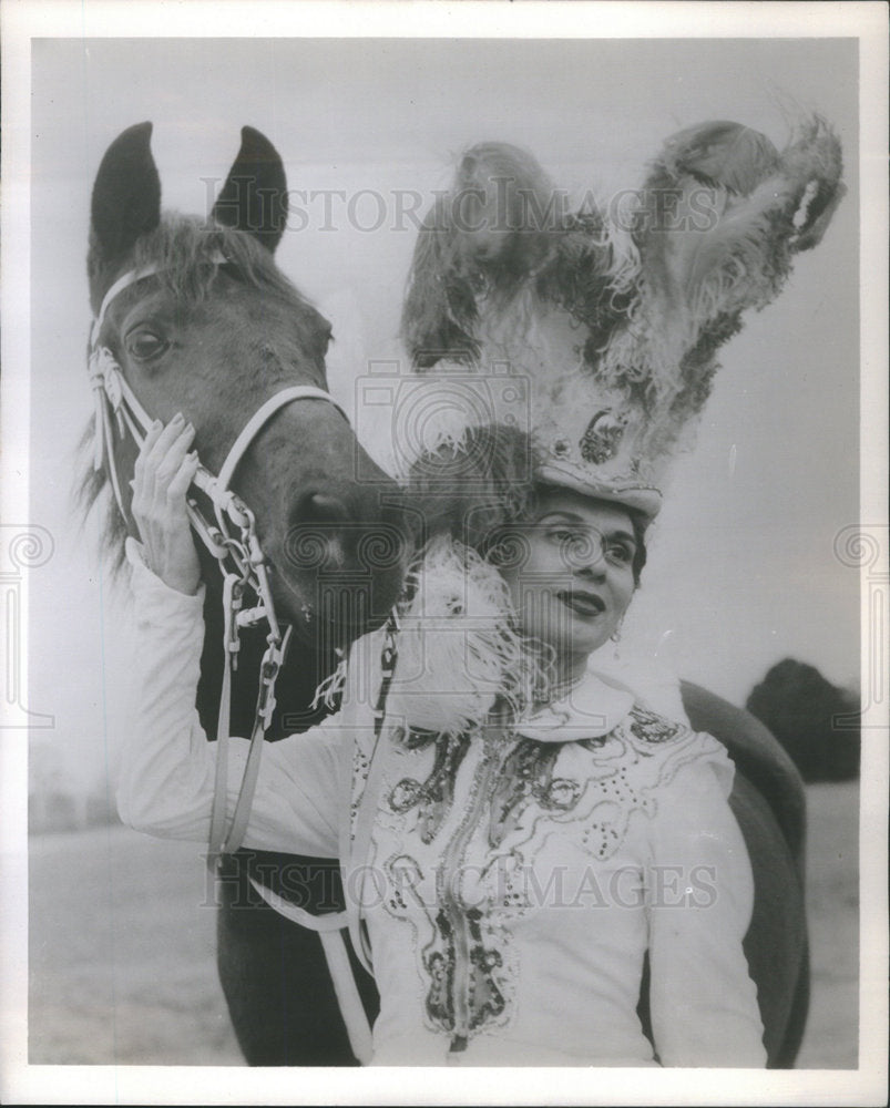 1955 Fay Kirkwood Crown Jewel participated rodeo-Historic Images