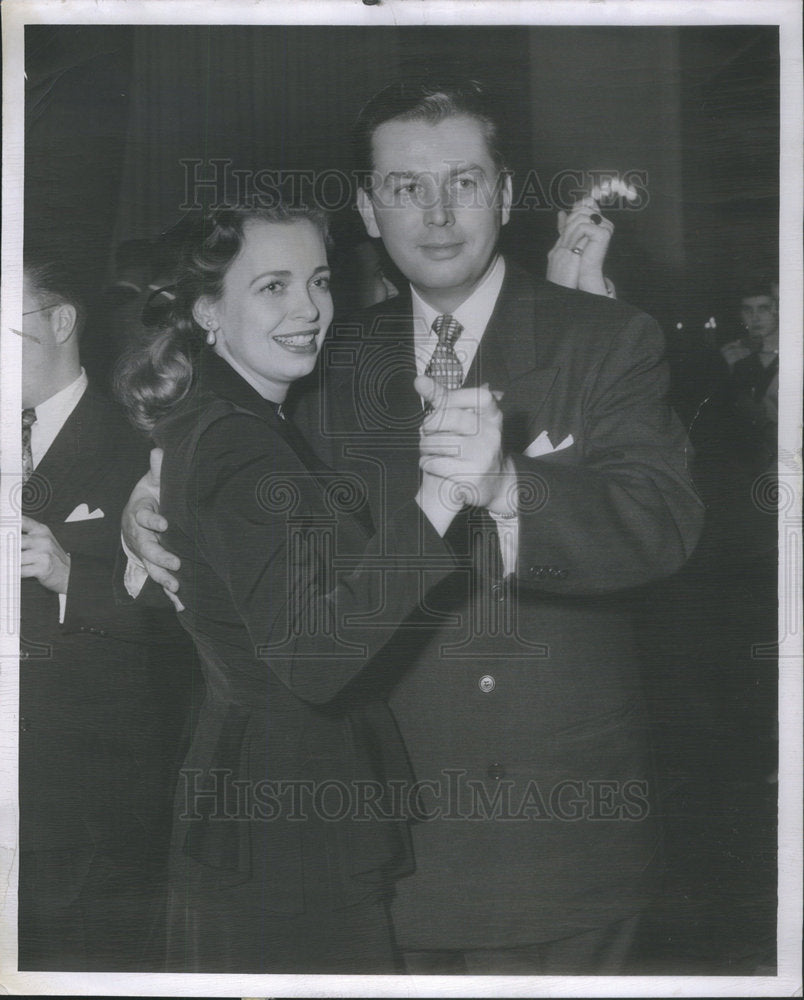 1950 Mr. and Mrs. Paul L&#39;Amoreaux danced at the Chicago Athletic Clb-Historic Images