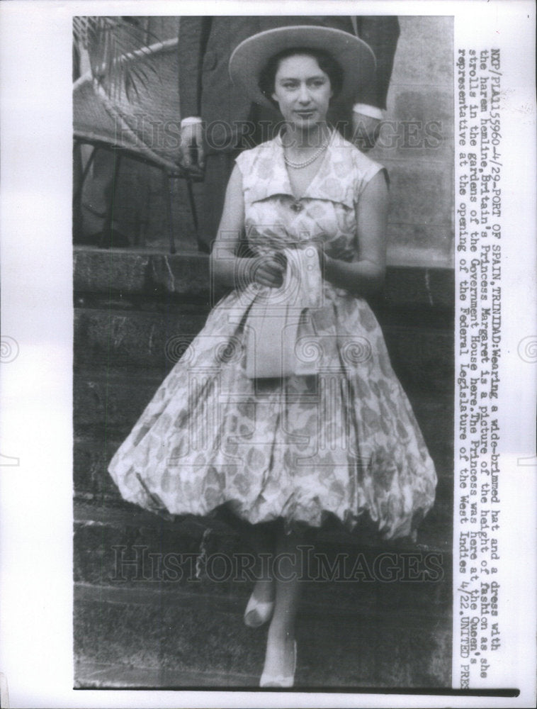 1958 Britain Margaret West Indies Hemline Fashion Gardens Government-Historic Images