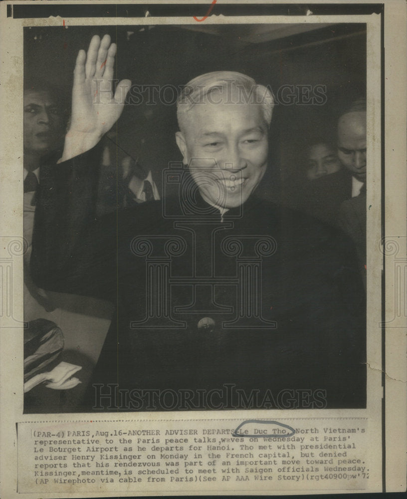 1972, Le Duc Tho North Vietnam Paris Peace Talks Henry Kissinger - Historic Images