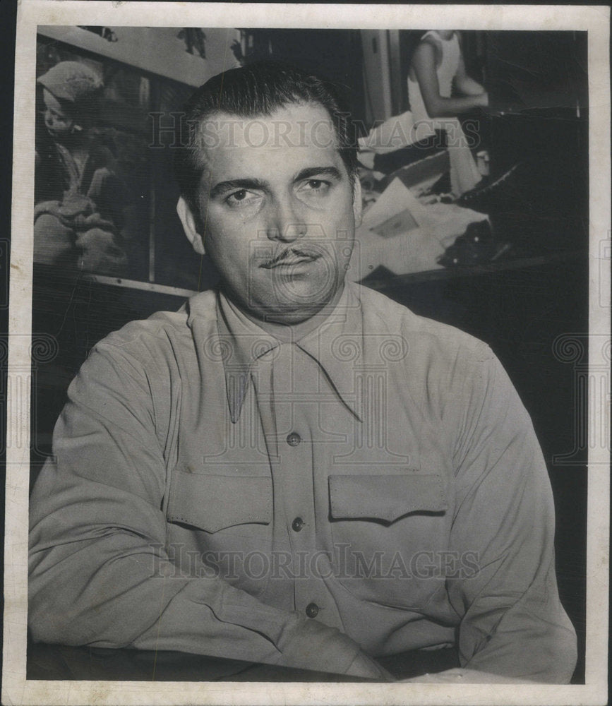 1950 Press Photo Captain Allen Lamont Skipper Three Masted Schooner Romona - Historic Images