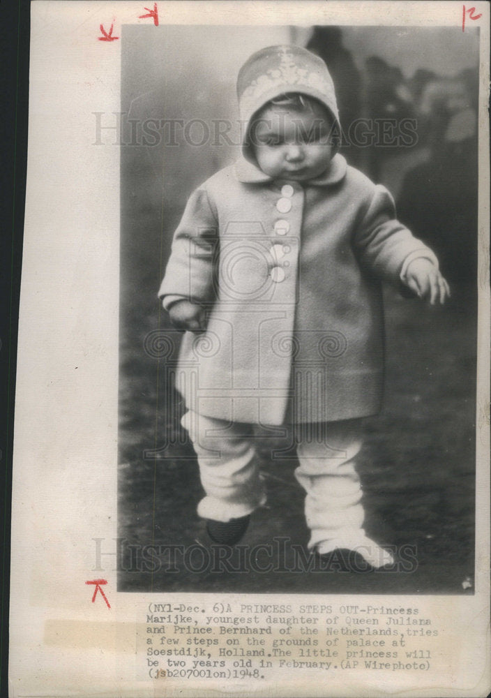 1948 Princess Marijke Netherlands few steps grounds palace-Historic Images