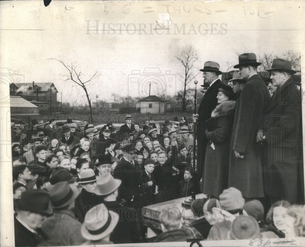 1938 Mayor Edward Kelly Granville garden Ground breaking Microphone-Historic Images