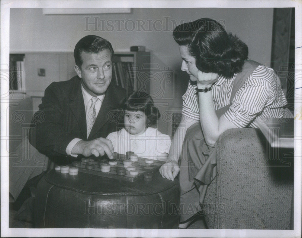 1955 Press Photo Actor William Lundigan with wife Renee Morgan - Historic Images