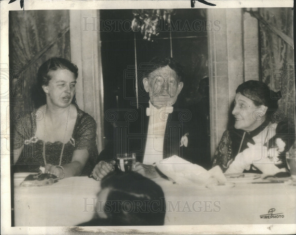 1936 Press Photo Mrs. Franklin D. Roosevelt Senator J. Hamilton Lewis Illinois - Historic Images