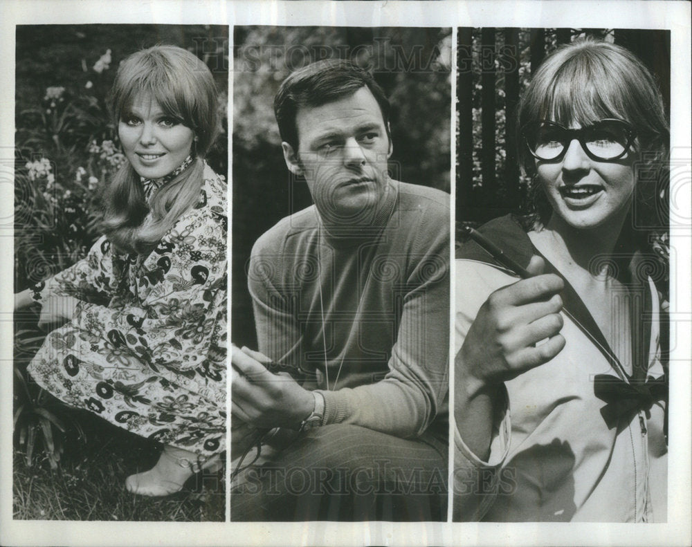 1969 Patricia BrakeJulie RenField Gary MarshalGen Blair Jenny Till - Historic Images