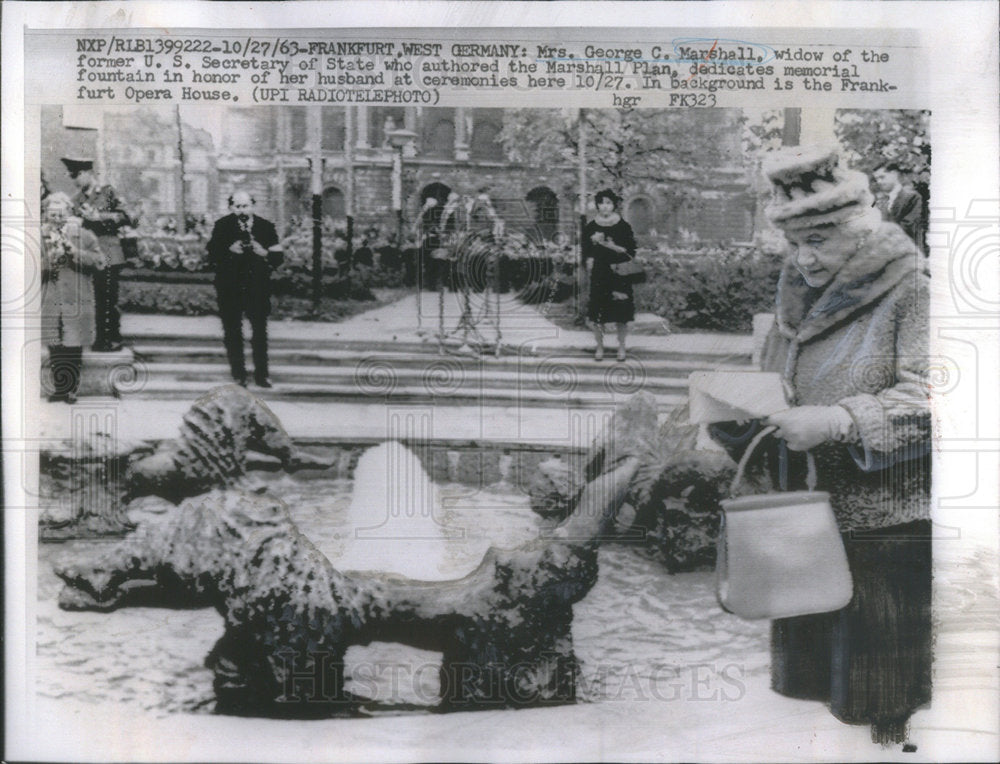 1963 Mrs. George C. Marshall/Memorial Fountain/US Secretary Of State-Historic Images