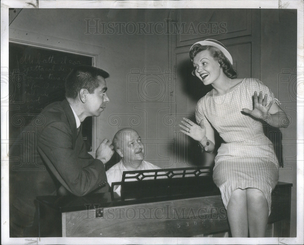 1958 Bill Krot, Russell Wood and Betty Gillette Goes Through Number - Historic Images