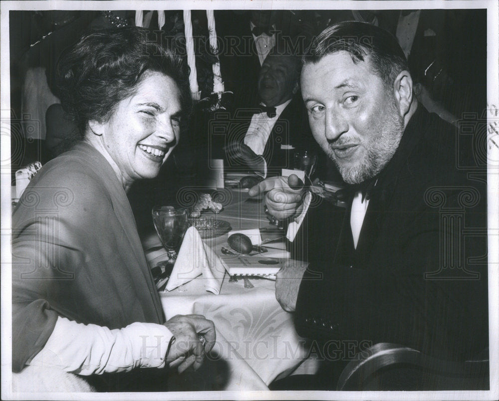 1960 Press Photo British Consul Gen Andrew Gilchrist at Gala Black Tie Fashion - Historic Images