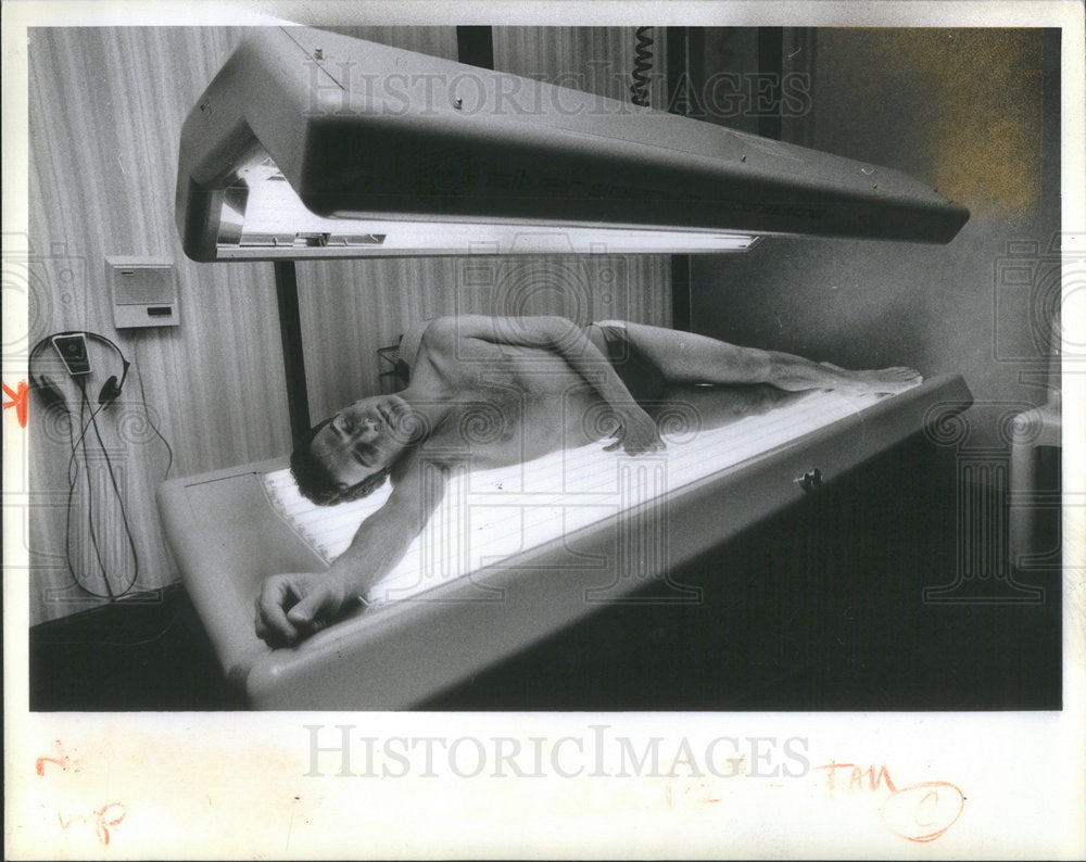 1984 Midnight Sun Tanning center Jim Downs Brent Atteberry Solarium-Historic Images