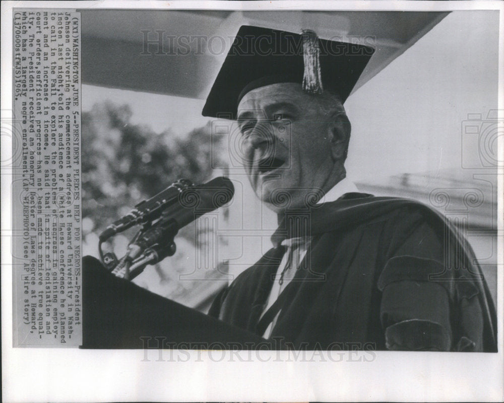 1965 Press Photo President Lyndon Johnson - Historic Images