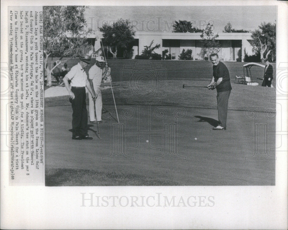 1968 President Johnson playing golf at the seven springs golf - Historic Images