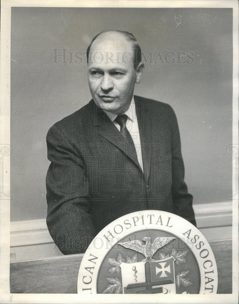 1963 Henry Kustch Chicago Hospital Council Administrator Ravenswood-Historic Images