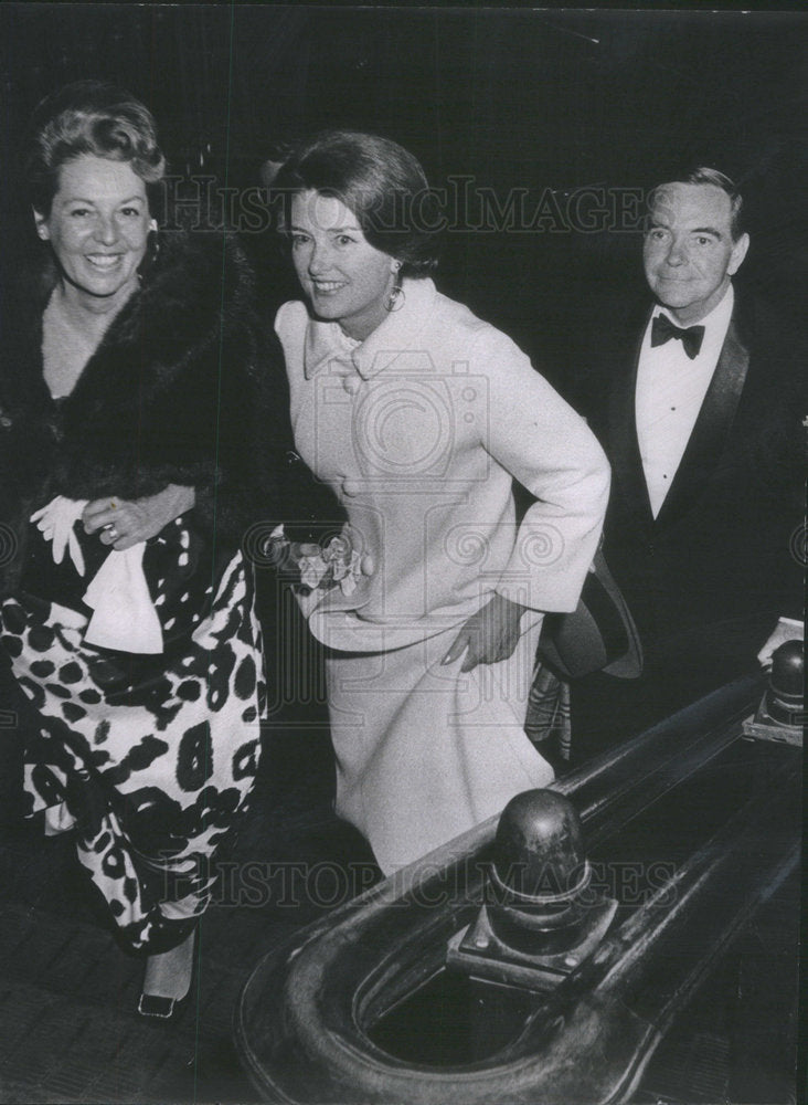 1968 MRS. DOUGLAS R. FULLER MRS. GARDINER EDWARD TWEDAHL-Historic Images