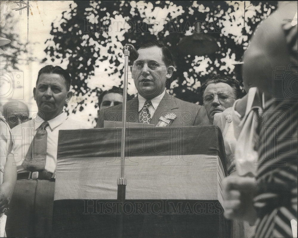 1947 Michael Belden German Day-Historic Images