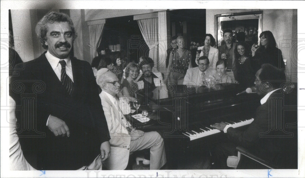 1980 Robert Djahanguiari, Toulouse Restaurant-Historic Images