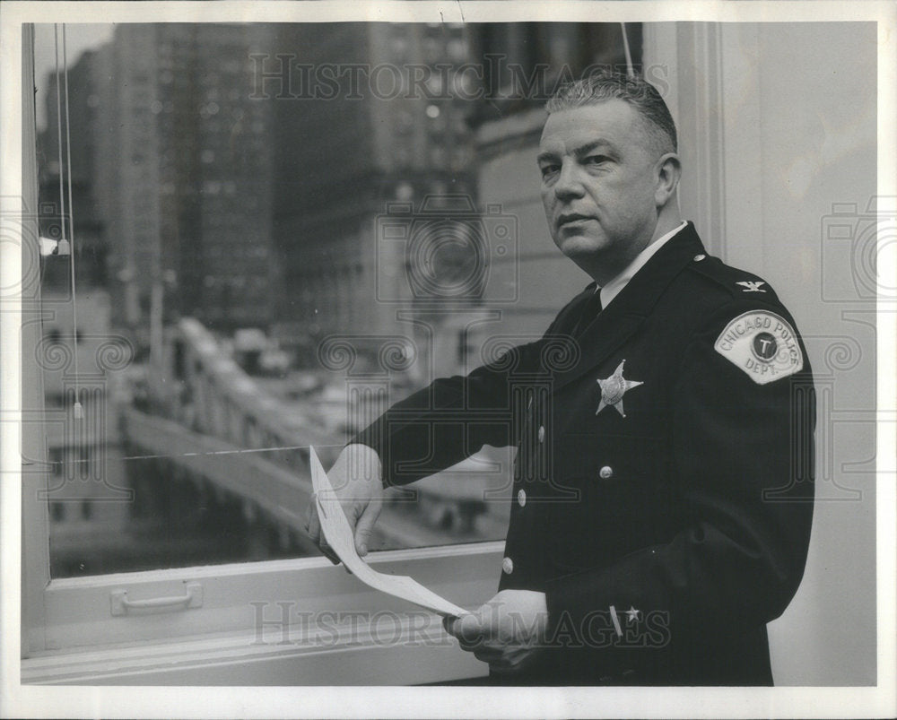 1965 Press Photo Captain Terence Doherty chief Traffic Police Department - Historic Images