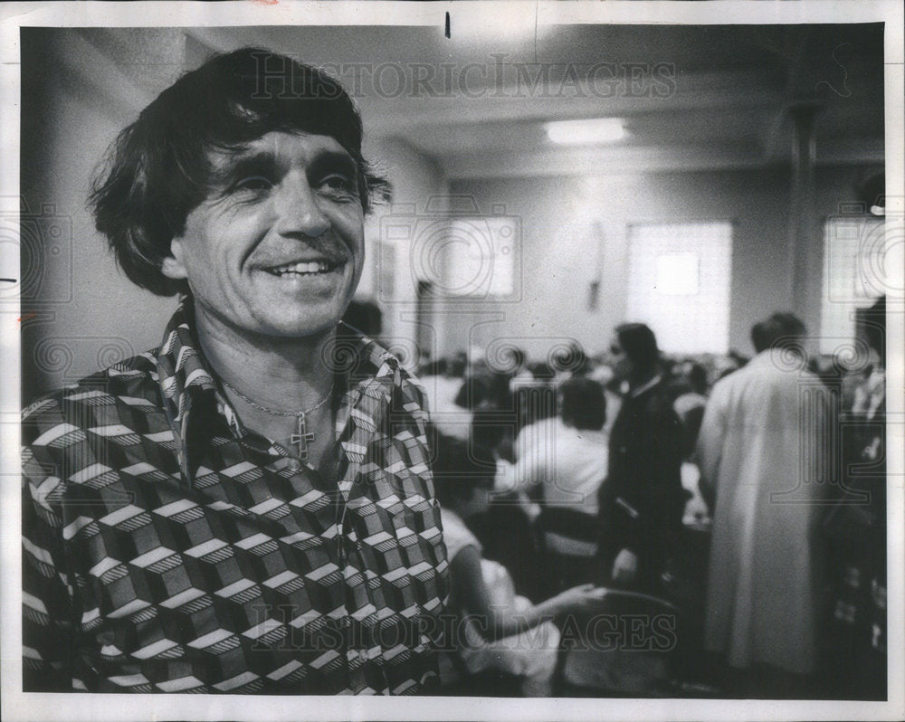 1975 Father Dan Berrigan rally Immaculate Conception North Park-Historic Images