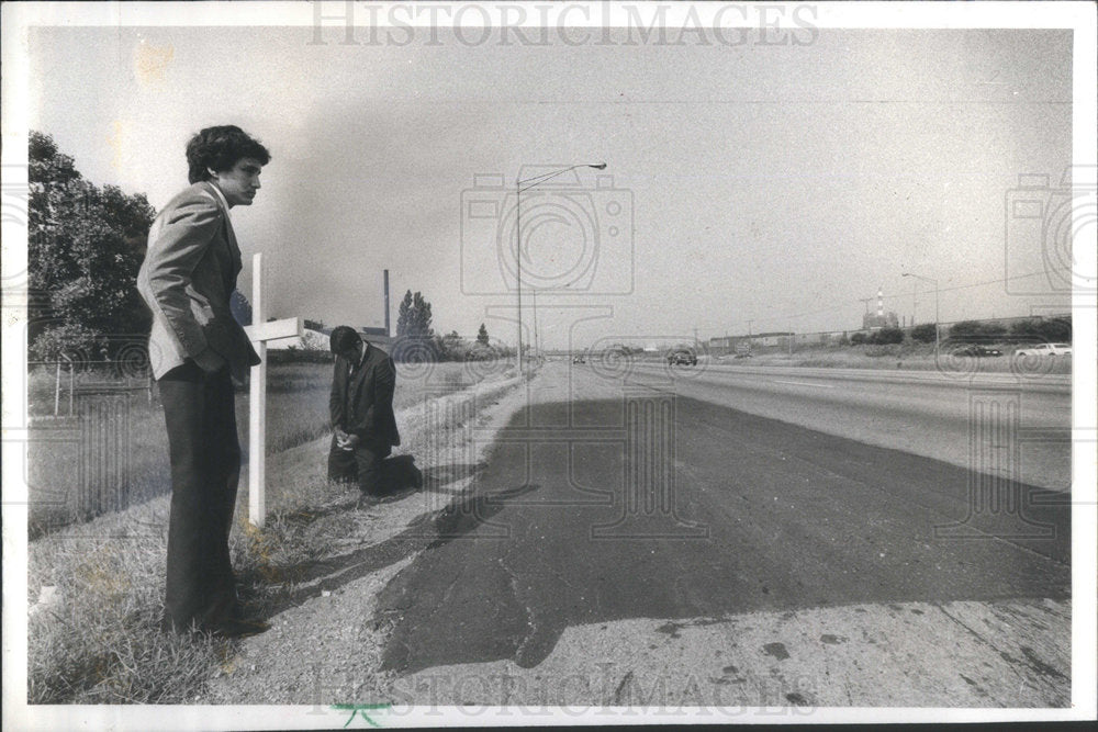 1980 Frank & Jospeh Bertucci honor their father-Historic Images