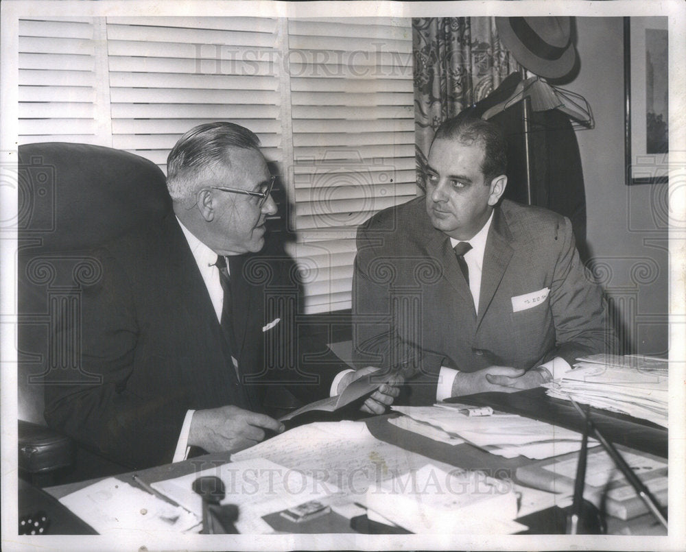 1962 Press Photo Elmer Conti and Francis Connell - Historic Images