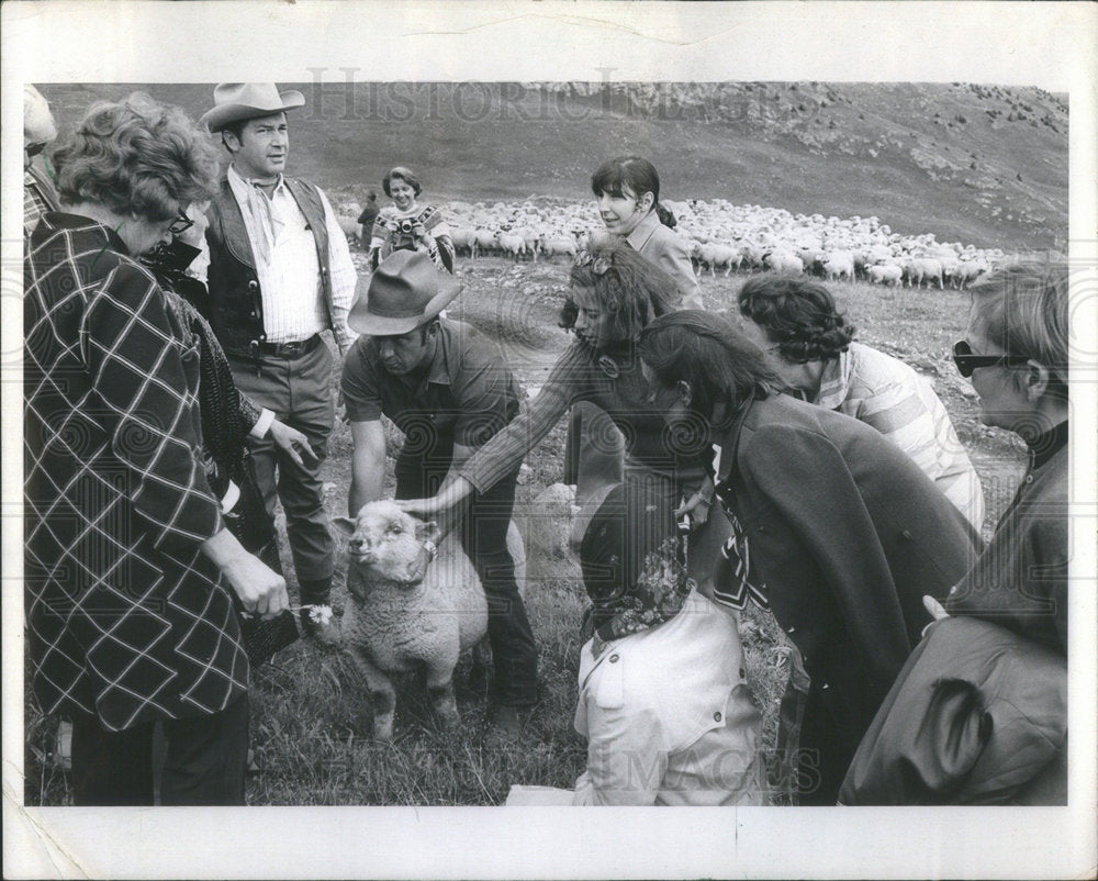 1969 Bev Bennett Chicago Sun-Times Nutrition Editor & Reporter-Historic Images