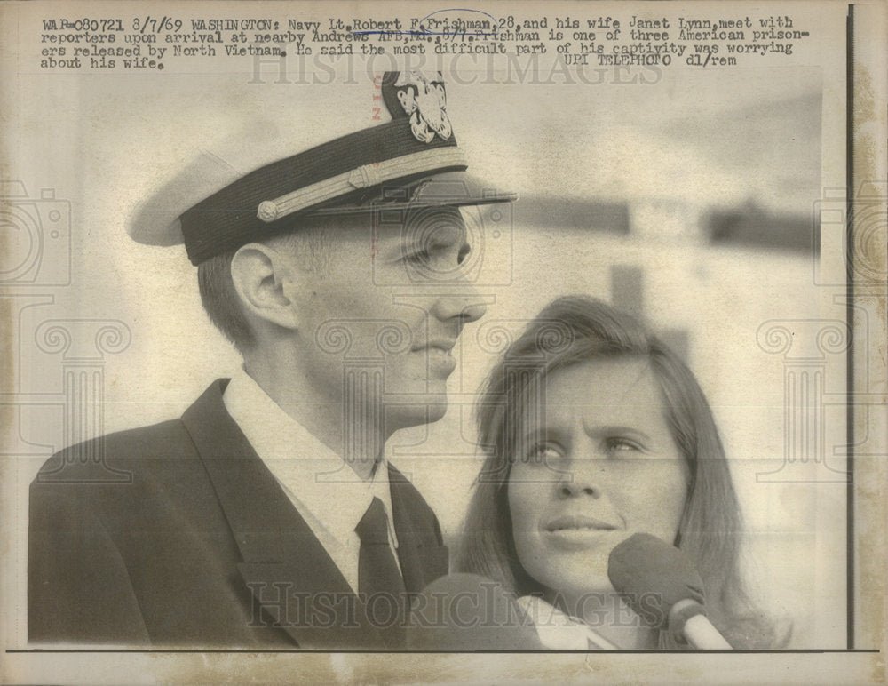 1969 Press Photo Navy Robert Frishman Janet Lynn AndrewA FB Washington America - Historic Images