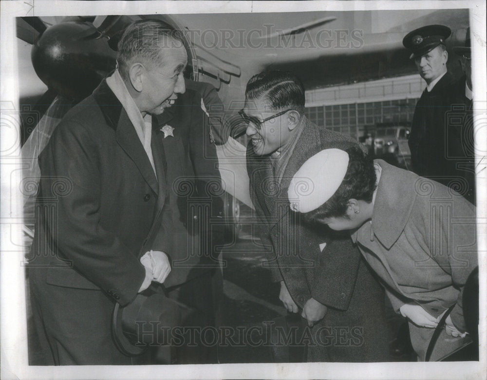 1960 Prime Minister Nobusuke Kishi Takeo Ozawa Midway Airport Japan-Historic Images