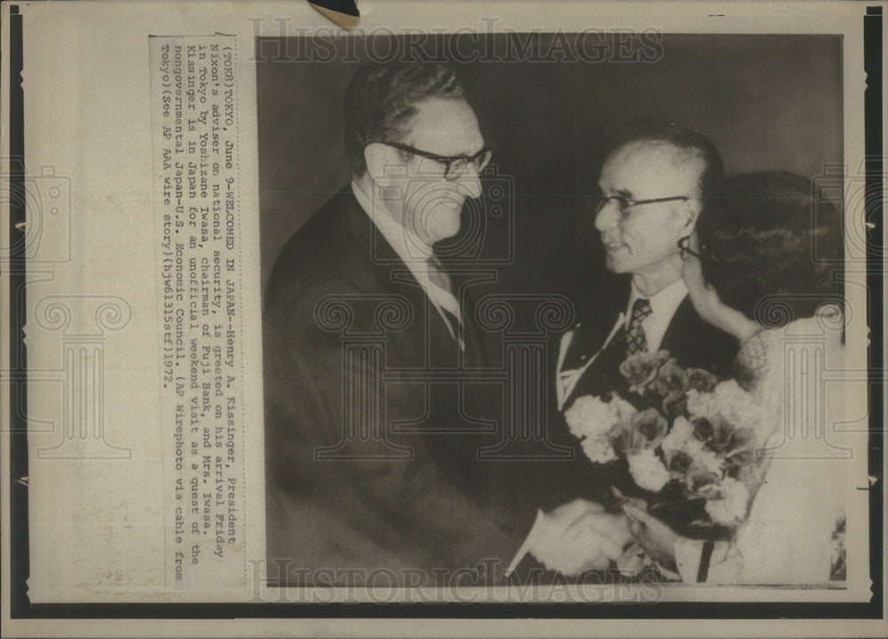 1972 Henry Kissinger greeted by Yoshizane Iwasa, chairman of Fuji Ba-Historic Images