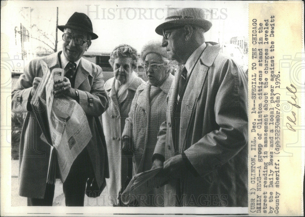 1976 Citizen Stand In Street Reading Charges Leveled By Local Papers - Historic Images