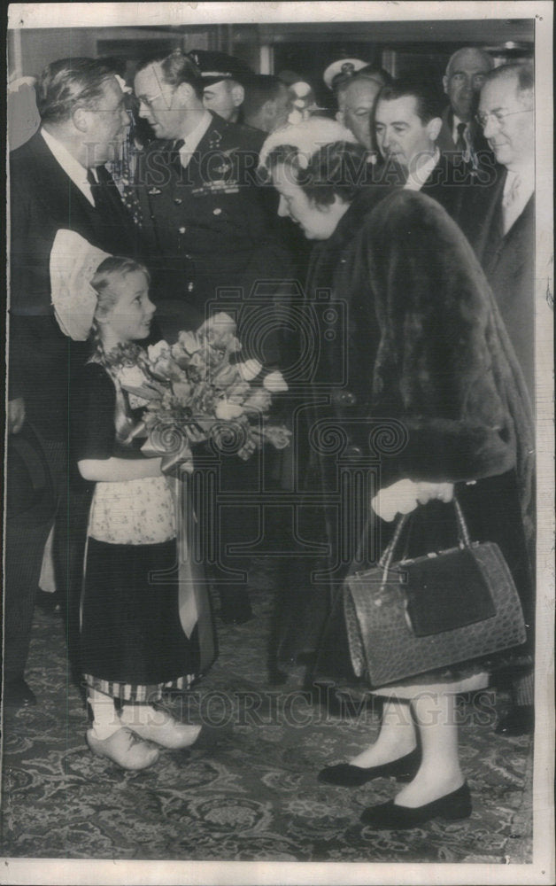 1952 QUEEN JULIANA NETHERLANDS DIANE VAN LEEUWEN PRINCE BERNHARD-Historic Images