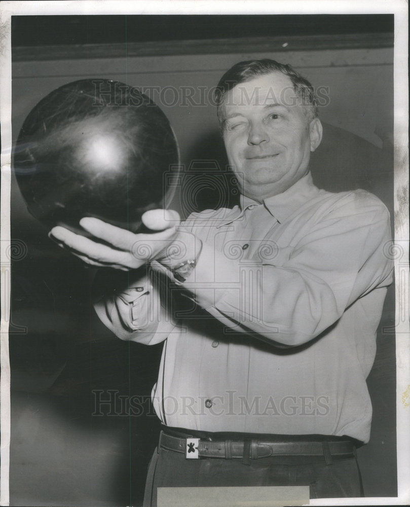 1954 Press Photo John Crimmins All Stars Bowler Tournament - RSC18663 - Historic Images