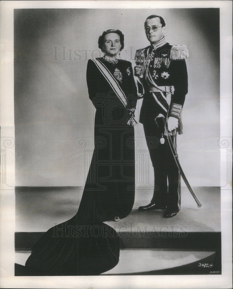 1952 Queen Juliana &amp; Price Bernhard Netherlands Royal Family-Historic Images