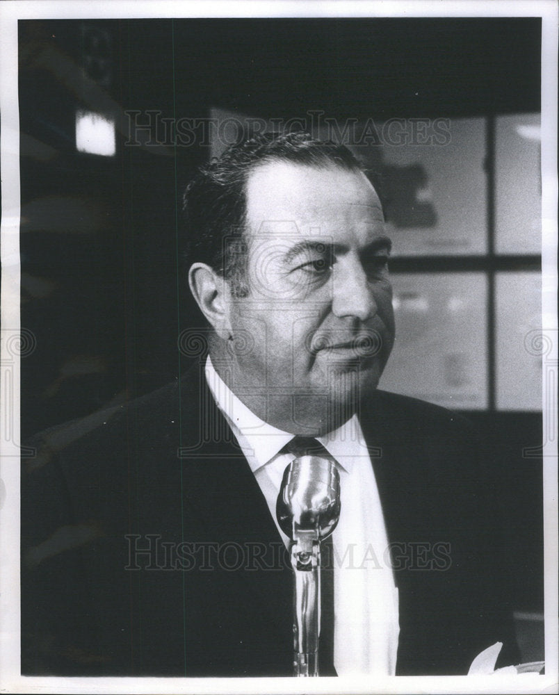 1968 Press Photo Eugene Domingue mayor Hanover Park - Historic Images