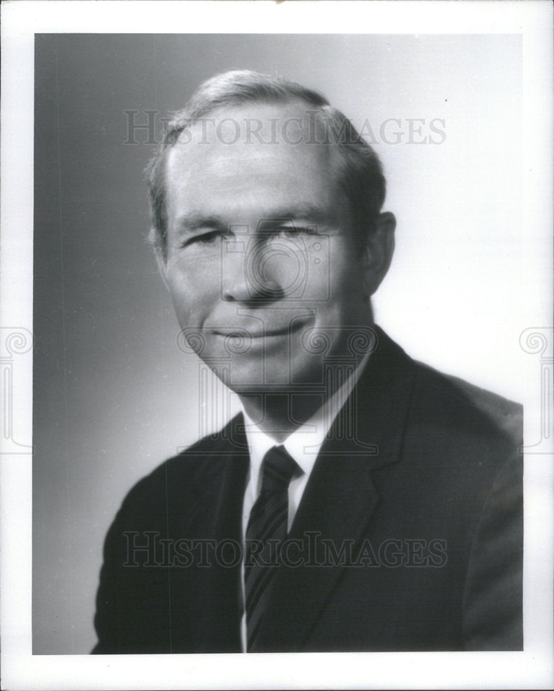 1969 Press Photo James Baylor, Director of Insurance, State of Illinois - Historic Images