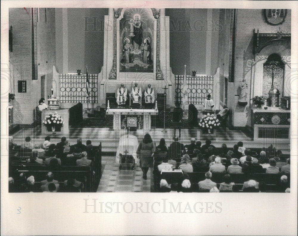 1981 Mass held for the late Patrick "Parky" Cullerton former alderma-Historic Images