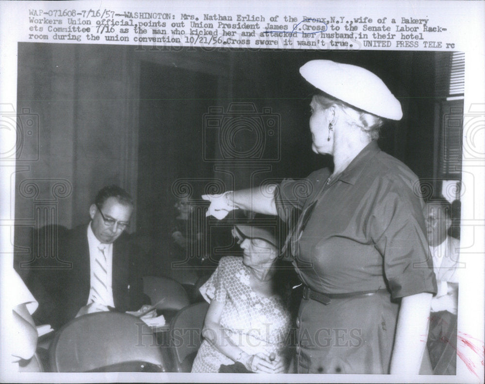1957 Woman Acuses Union Pres James Cross Of Attacking Her & Husband - Historic Images