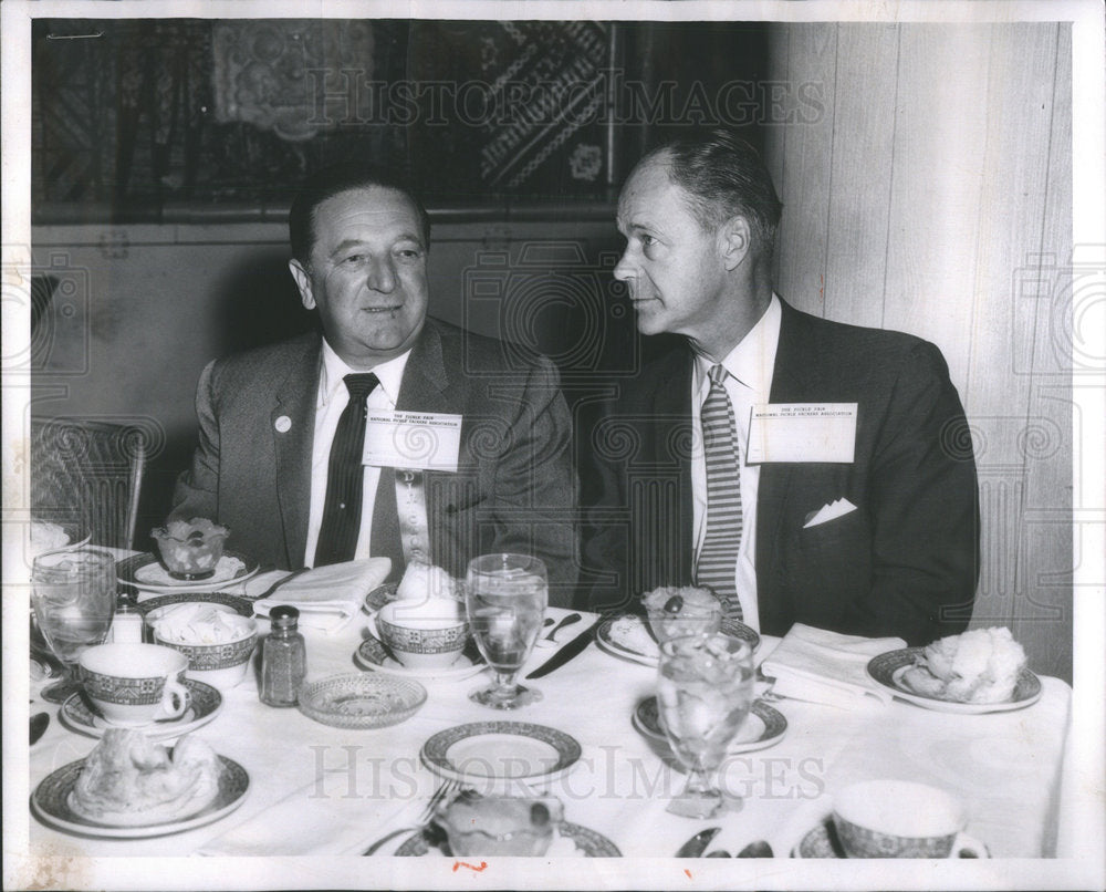 1962 Chicago Pickle Co President Jerome Kunik - Historic Images