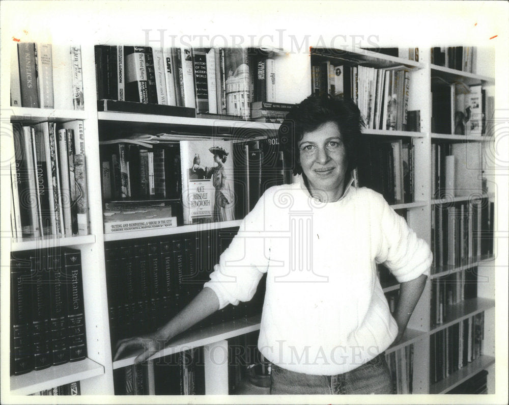 1988 Carol Felsenthal, Author THE SWEETHEART OF THE SILENT MAJORITY - Historic Images