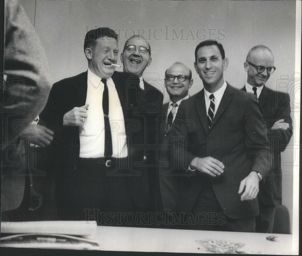 1965 Everett Red Clark Cab Drivers Jerry Feldman - Historic Images