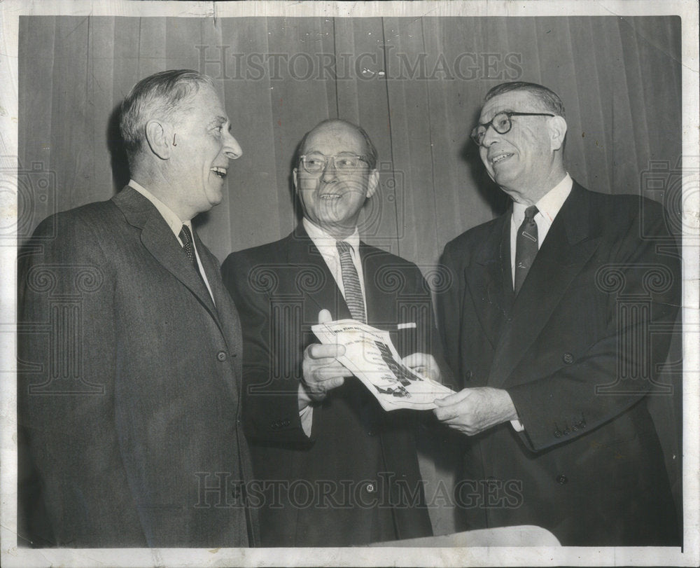 1957 White House Aide John S. Bragdon and Sam Lichtmann - Historic Images