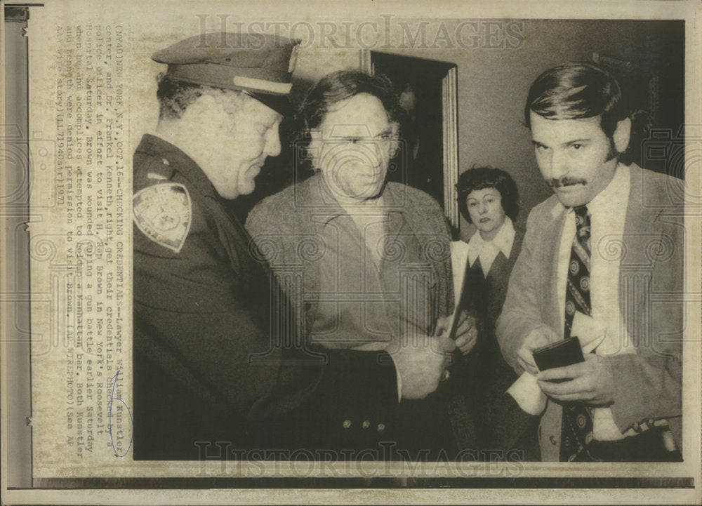 1971 William Kunstler/Dr. Frankel Kenneth/Lawyers/Police-Historic Images