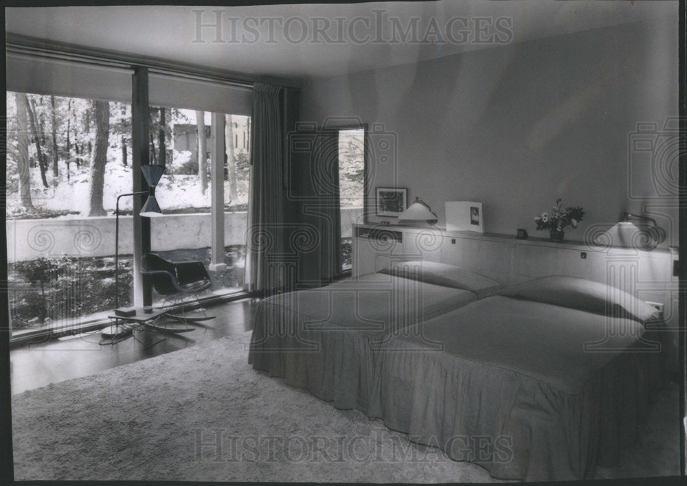 1952 Kunstadter Home Master Bedroom Interior - Historic Images